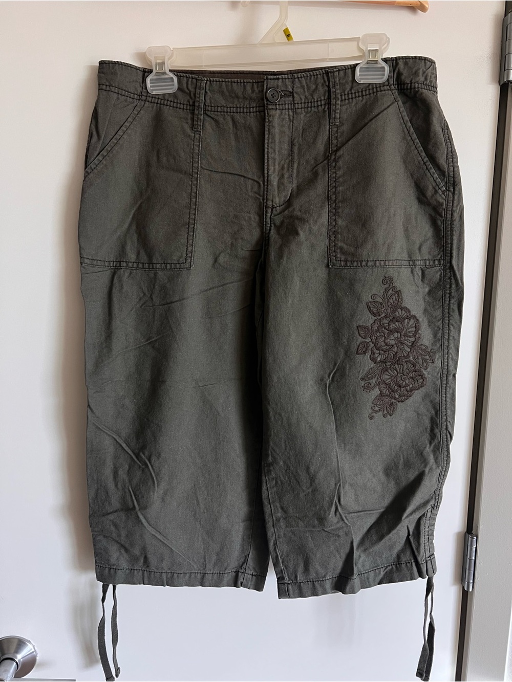 Olive Green Embroidered Cargo Shorts